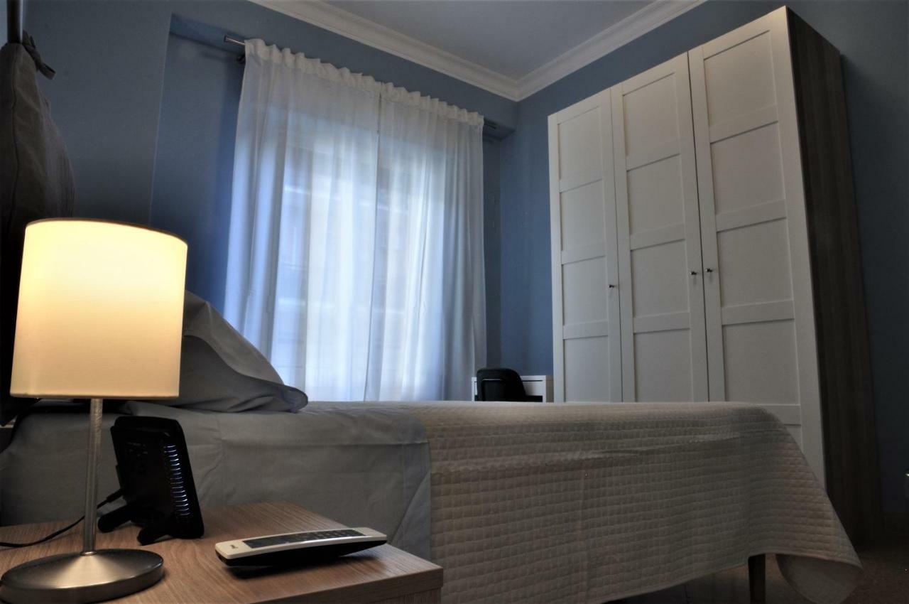 Elera Holiday Apartment ปาแลร์โม ภายนอก รูปภาพ